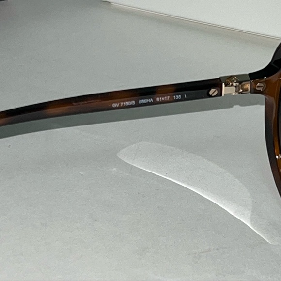 Givenchy 61mm Gradient Round Sunglasses In Dark Havana & Brown Gradient -Reemoly - Picture 12 of 16
